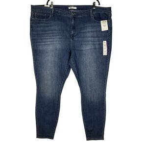 Signature Gold Levis Jeans Women's Plus Size 28 Long Mid Rise Skinny NWT